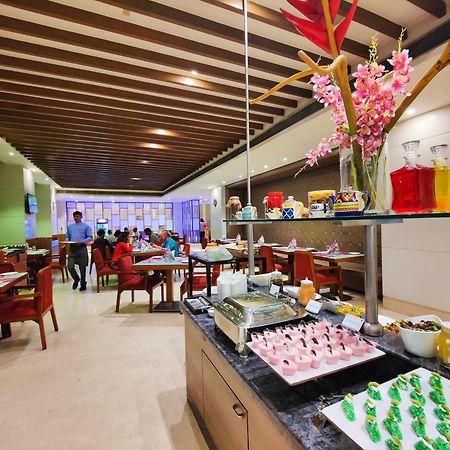 Pimpri-Chinchwad Regenta Central Grand Exotica מראה חיצוני תמונה