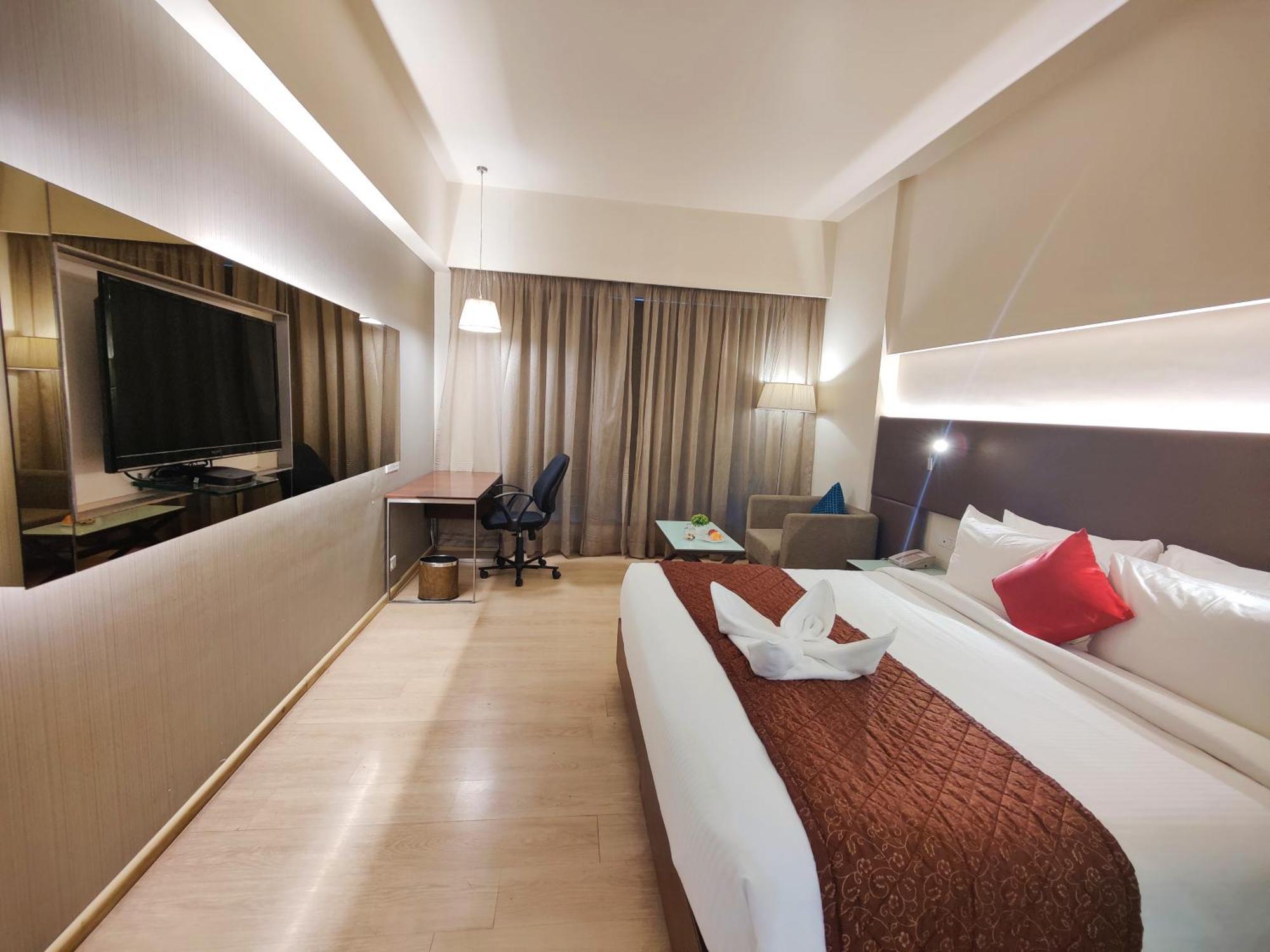 Pimpri-Chinchwad Regenta Central Grand Exotica מראה חיצוני תמונה