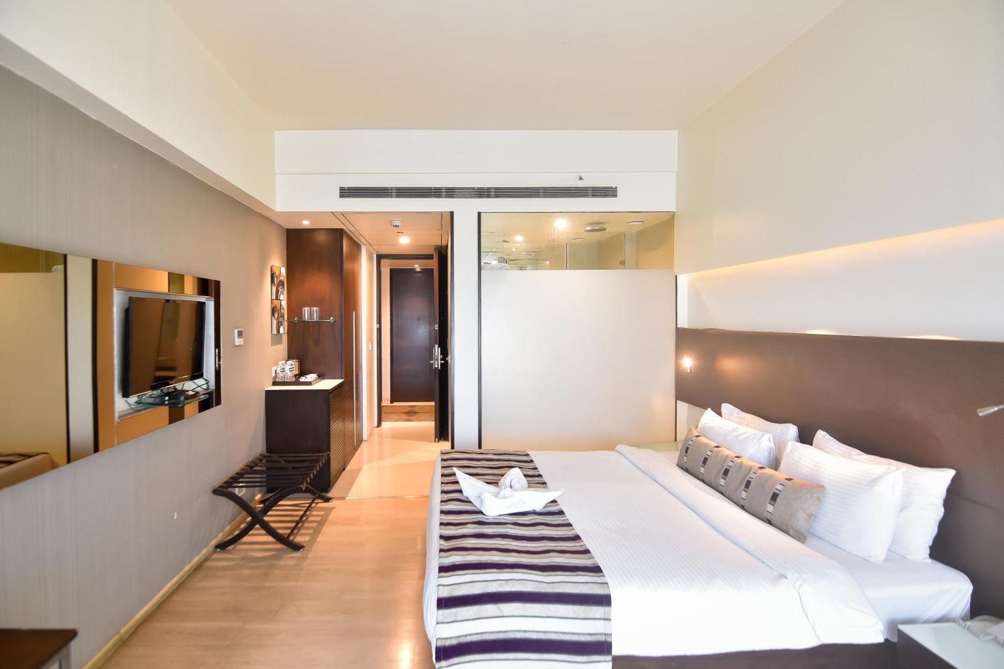 Pimpri-Chinchwad Regenta Central Grand Exotica מראה חיצוני תמונה