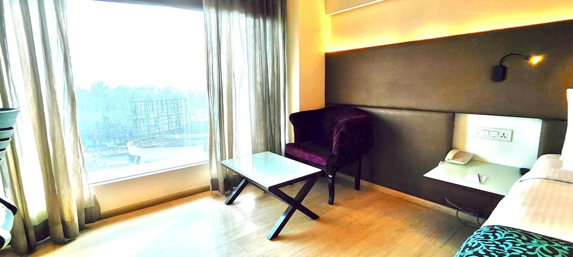 Pimpri-Chinchwad Regenta Central Grand Exotica מראה חיצוני תמונה